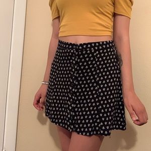 Forever 21 Black and White Flower Skirt